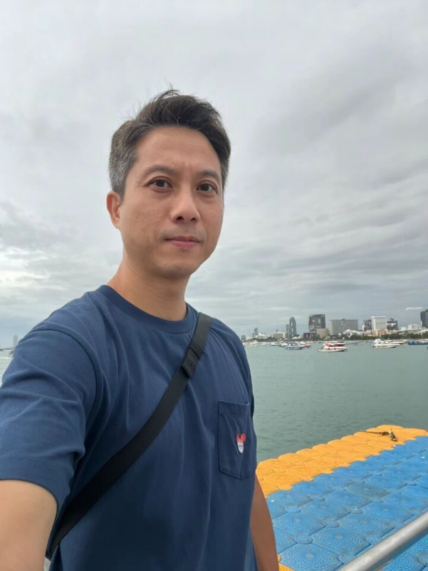 戍边的第一张照片--成都父母相亲团